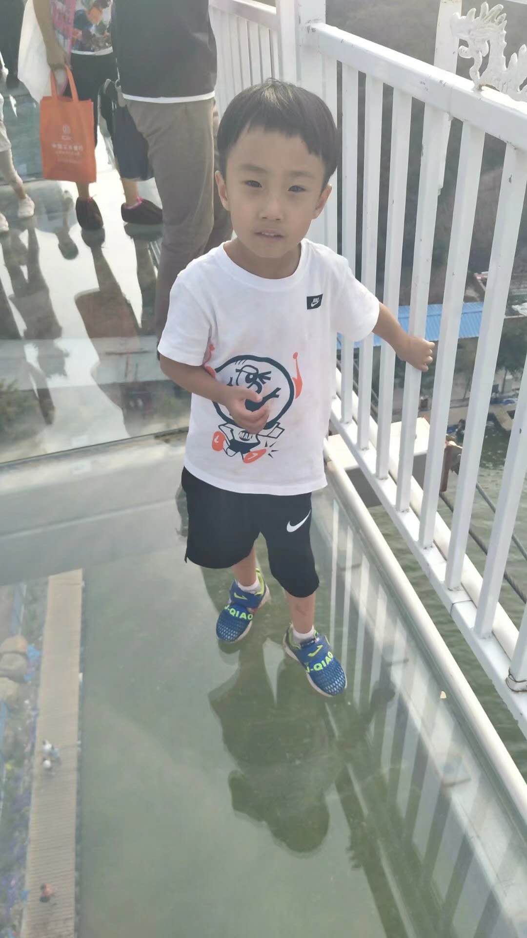 1551923571729865.jpg 2.jpg